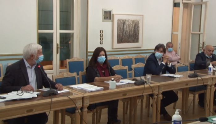 &Alpha;&nu;&alpha;&beta;&omicron;&lambda;ή &tau;&eta;&sigmaf; &gamma;&epsilon;&nu;&iota;&kappa;ή&sigmaf; &sigma;&upsilon;&nu;έ&lambda;&epsilon;&upsilon;&sigma;&eta;&sigmaf; &tau;&eta;&sigmaf; &laquo;&Pi;&epsilon;&lambda;&omicron;&pi;ό&nu;&nu;&eta;&sigma;&omicron;&sigmaf; &Alpha;&Epsilon;&raquo; &zeta;&eta;&tau;ά &omicron; &Tau;&alpha;&tau;&omicron;ύ&lambda;&eta;&sigmaf;