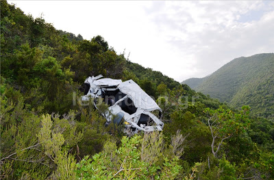 &Sigma;ώ&theta;&eta;&kappa;&alpha;&nu; &alpha;&pi;ό &theta;&alpha;ύ&mu;&alpha; &omicron;&iota; &epsilon;&pi;&iota;&beta;ά&tau;&epsilon;&sigmaf; &alpha;&upsilon;&tau;&omicron;&kappa;&iota;&nu;ή&tau;&omicron;&upsilon; &pi;&omicron;&upsilon; έ&pi;&epsilon;&sigma;&alpha;&nu; &sigma;&epsilon; &chi;&alpha;&rho;ά&delta;&rho;&alpha; &sigma;&tau;&eta;&nu; &Kappa;&upsilon;&nu;&omicron;&upsilon;&rho;ί&alpha;! (vd)