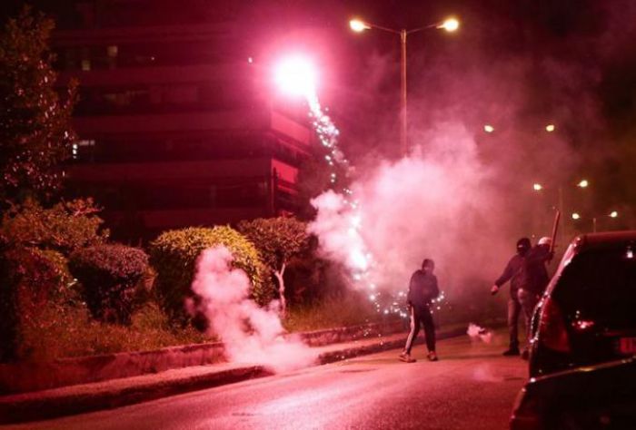 &laquo;&Nu;&tau;&omicron;&upsilon;&raquo; &alpha;&pi;ό &chi;&omicron;ύ&lambda;&iota;&gamma;&kappa;&alpha;&nu;&sigmaf; &mu;&epsilon; &mu;&alpha;&chi;&alpha;ί&rho;&iota;&alpha; &sigma;&tau;&omicron; &tau;&omicron;&pi;&iota;&kappa;ό &Alpha;&rho;&gamma;&omicron;&lambda;ί&delta;&alpha;&sigmaf; - &Sigma;&epsilon; 9 &sigma;&upsilon;&lambda;&lambda;ή&psi;&epsilon;&iota;&sigmaf; &pi;&rho;&omicron;&chi;ώ&rho;&eta;&sigma;&epsilon; &eta; &Alpha;&sigma;&tau;&upsilon;&nu;&omicron;&mu;ί&alpha;!