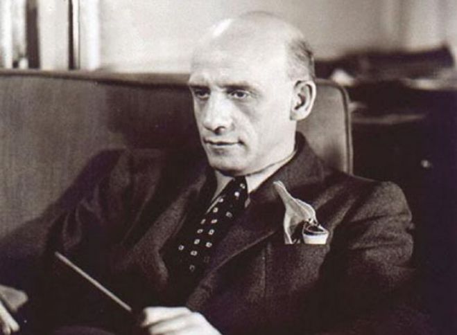 &Sigma;&alpha;&nu; &sigma;ή&mu;&epsilon;&rho;&alpha; .. &gamma;&epsilon;&nu;&nu;ή&theta;&eta;&kappa;&epsilon; &omicron; &Delta;&eta;&mu;ή&tau;&rho;&eta;&sigmaf; &Mu;&eta;&tau;&rho;ό&pi;&omicron;&upsilon;&lambda;&omicron;&sigmaf; &alpha;&pi;ό &tau;&eta; &Mu;&epsilon;&lambda;&iota;&sigma;&sigma;ό&pi;&epsilon;&tau;&rho;&alpha; &Gamma;&omicron;&rho;&tau;&upsilon;&nu;ί&alpha;&sigmaf; (vd)