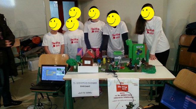 &Delta;&iota;ά&kappa;&rho;&iota;&sigma;&eta; &gamma;&iota;&alpha; &tau;&omicron; 9o &Delta;&eta;&mu;&omicron;&tau;&iota;&kappa;ό &Sigma;&chi;&omicron;&lambda;&epsilon;ί&omicron; &Tau;&rho;ί&pi;&omicron;&lambda;&eta;&sigmaf; &sigma;&epsilon; &Delta;&iota;&alpha;&gamma;&omega;&nu;&iota;&sigma;&mu;ό &Rho;&omicron;&mu;&pi;&omicron;&tau;&iota;&kappa;ή&sigmaf;! (&epsilon;&iota;&kappa;ό&nu;&epsilon;&sigmaf;)