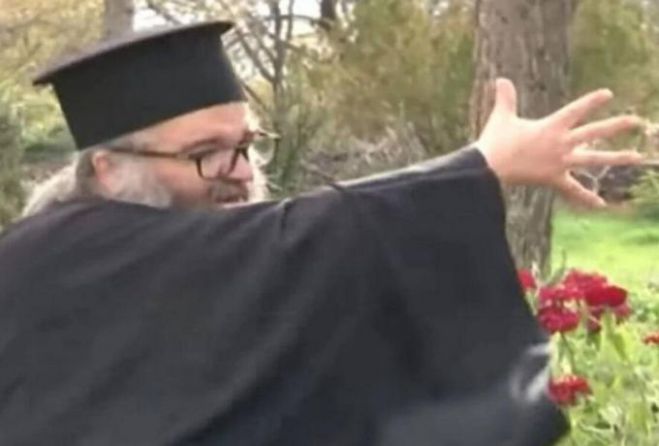 &Iota;&epsilon;&rho;έ&alpha;&sigmaf; &xi;&epsilon;&sigma;&pi;ά &gamma;&iota;&alpha; &tau;&omicron;&upsilon;&sigmaf; &epsilon;&mu;&beta;&omicron;&lambda;&iota;&alpha;&sigma;&mu;&omicron;ύ&sigmaf; - &laquo;&Omicron; &kappa;ά&theta;&epsilon; &gamma;&epsilon;&lambda;&alpha;&delta;ά&rho;&eta;&sigmaf; έ&gamma;&iota;&nu;&epsilon; &lambda;&omicron;&iota;&mu;&omega;&xi;&iota;&omicron;&lambda;ό&gamma;&omicron;&sigmaf;, ό&rho;&sigma;&epsilon;!&raquo; (vd)