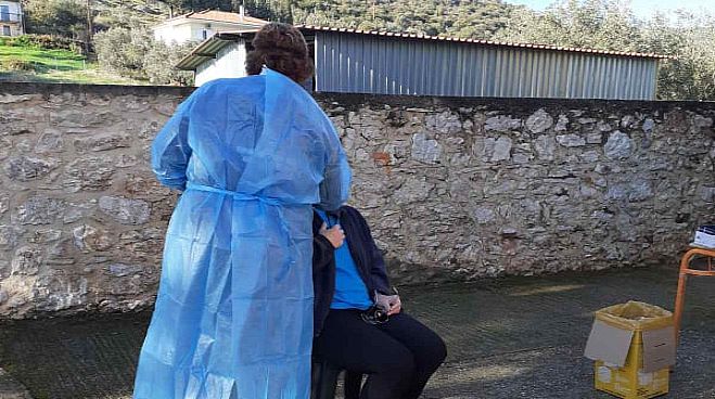 &Tau;&rho;ί&alpha; &kappa;&rho;&omicron;ύ&sigma;&mu;&alpha;&tau;&alpha; covid &epsilon;&nu;&tau;&omicron;&pi;ί&sigma;&tau;&eta;&kappa;&alpha;&nu; &sigma;&tau;&eta; &Beta;ό&rho;&epsilon;&iota;&alpha; &Kappa;&upsilon;&nu;&omicron;&upsilon;&rho;ί&alpha;