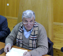 &Epsilon;&pi;&iota;&sigma;&tau;&rho;&omicron;&phi;ή &sigma;&tau;&omicron; &chi;&omega;&rho;&iota;ό. &Epsilon;ί&nu;&alpha;&iota; &epsilon;&phi;&iota;&kappa;&tau;ό.