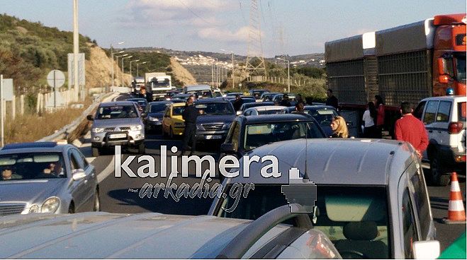 Ουρά αυτοκινήτων στην έξοδο Στέρνας προκάλεσε το μπλόκο στη Νεστάνη!