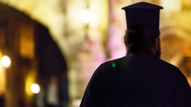 &Kappa;&rho;ή&tau;&eta; | &Iota;&epsilon;&rho;έ&alpha;&sigmaf; &upsilon;&pi;έ&sigma;&tau;&eta; &epsilon;&gamma;&kappa;&epsilon;&phi;&alpha;&lambda;&iota;&kappa;ό &omicron;&kappa;&tau;ώ &mu;έ&rho;&epsilon;&sigmaf; &mu;&epsilon;&tau;ά &tau;&omicron;&nu; &epsilon;&mu;&beta;&omicron;&lambda;&iota;&alpha;&sigma;&mu;ό &mu;&epsilon; AstraZeneca