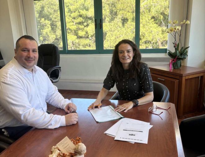 &Nu;έ&omicron;&sigmaf; &Iota;&alpha;&tau;&rho;ό&sigmaf; &Nu;&epsilon;&upsilon;&rho;&omicron;&chi;&epsilon;&iota;&rho;&omicron;&upsilon;&rho;&gamma;&iota;&kappa;ή&sigmaf; &omicron; &Gamma;&epsilon;ώ&rho;&gamma;&iota;&omicron;&sigmaf; &Alpha;&lambda;&epsilon;&xi;ό&pi;&omicron;&upsilon;&lambda;&omicron;&sigmaf; &sigma;&tau;&omicron; &Pi;&alpha;&nu;&alpha;&rho;&kappa;&alpha;&delta;&iota;&kappa;ό &Nu;&omicron;&sigma;&omicron;&kappa;&omicron;&mu;&epsilon;ί&omicron;