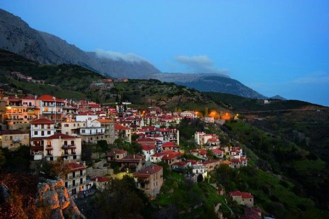 &Epsilon;&kappa;&delta;&rho;&omicron;&mu;ή &sigma;&epsilon; &Alpha;&rho;ά&chi;&omega;&beta;&alpha; &kappa;&alpha;&iota; &Delta;&epsilon;&lambda;&phi;&omicron;&upsilon;&sigmaf; &alpha;&pi;ό &tau;&omicron; &Kappa;&Tau;&Epsilon;&Lambda; &Alpha;&rho;&kappa;&alpha;&delta;ί&alpha;&sigmaf;