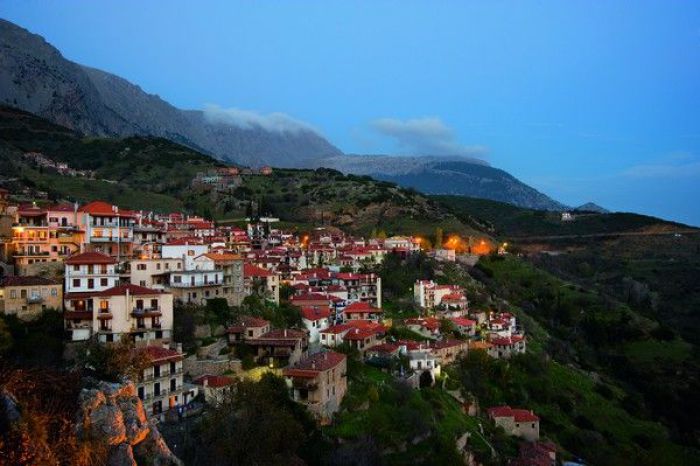 &Epsilon;&kappa;&delta;&rho;&omicron;&mu;ή &sigma;&epsilon; &Alpha;&rho;ά&chi;&omega;&beta;&alpha; &kappa;&alpha;&iota; &Delta;&epsilon;&lambda;&phi;&omicron;&upsilon;&sigmaf; &alpha;&pi;ό &tau;&omicron; &Kappa;&Tau;&Epsilon;&Lambda; &Alpha;&rho;&kappa;&alpha;&delta;ί&alpha;&sigmaf;