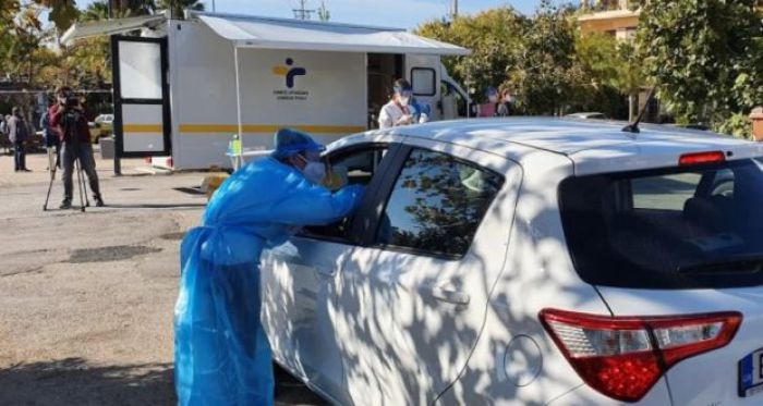 Το πρώτο Drive Through Covid test από τον ΕΟΔΥ στην Τρίπολη!