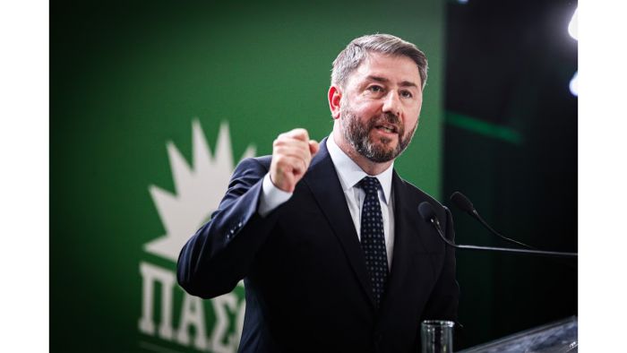 &Alpha;&nu;&delta;&rho;&omicron;&upsilon;&lambda;ά&kappa;&eta;&sigmaf;: "&Sigma;&upsilon;&gamma;&kappa;&upsilon;&beta;έ&rho;&nu;&eta;&sigma;&eta; &mu;&epsilon; &tau;&eta; &Nu;&Delta; &omicron;ύ&tau;&epsilon; &kappa;&alpha;&nu; &mu;&epsilon; &pi;&rho;ό&sigma;&omega;&pi;&omicron; &kappa;&omicron;&iota;&nu;ή&sigmaf; &alpha;&pi;&omicron;&delta;&omicron;&chi;ή&sigmaf;"