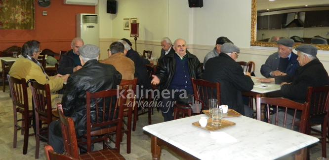 Λύνεται το πρόβλημα θέρμανσης στο ΚΑΠΗ με τους ηλικιωμένους να φωνάζουν ότι «ψόφησαν στο κρύο» (vd)!