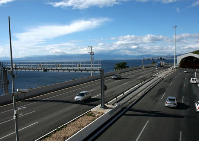 Ολιγόωρες κυκλοφοριακές ρυθμίσεις στην Κορίνθου - Πατρών