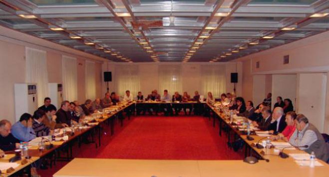 Ό&lambda;&alpha; &tau;&alpha; &pi;&iota;&theta;&alpha;&nu;ά &sigma;&epsilon;&nu;ά&rho;&iota;&alpha; &gamma;&iota;&alpha; &tau;&alpha; 41 &mu;έ&lambda;&eta; &tau;&omicron;&upsilon; &nu;έ&omicron;&upsilon; &Delta;&eta;&mu;&omicron;&tau;&iota;&kappa;&omicron;ύ &Sigma;&upsilon;&mu;&beta;&omicron;&upsilon;&lambda;ί&omicron;&upsilon; &Tau;&rho;ί&pi;&omicron;&lambda;&eta;&sigmaf;!