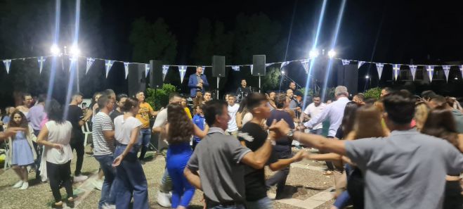 &Tau;&omicron; &pi;&alpha;&nu;&eta;&gamma;ύ&rho;&iota; &gamma;&iota;&alpha; &tau;&eta; &gamma;&iota;&omicron;&rho;&tau;ή &tau;&omega;&nu; &Alpha;&gamma;ί&omega;&nu; &Theta;&epsilon;&omicron;&delta;ώ&rho;&omega;&nu; &sigma;&tau;&omicron; Ά&sigma;&tau;&rho;&omicron;&sigmaf; (&epsilon;&iota;&kappa;ό&nu;&epsilon;&sigmaf; - &beta;ί&nu;&tau;&epsilon;&omicron;)