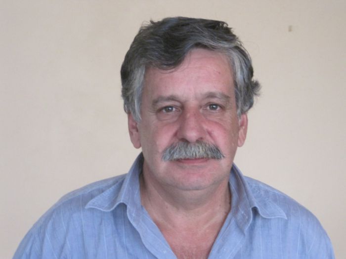 &Sigma;&upsilon;&lambda;&lambda;&upsilon;&pi;&eta;&tau;ή&rho;&iota;&alpha; &gamma;&iota;&alpha; &tau;&eta;&nu; &alpha;&pi;ώ&lambda;&epsilon;&iota;&alpha; &tau;&omicron;&upsilon; &Nu;ί&kappa;&omicron;&upsilon; &Delta;&eta;&mu;&eta;&tau;&rho;ό&pi;&omicron;&upsilon;&lambda;&omicron;&upsilon;