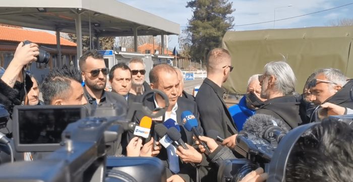 "Pushback λαθρομεταναστών" και σε στεριά και σε Θάλασσα ζητά ο Βελόπουλος