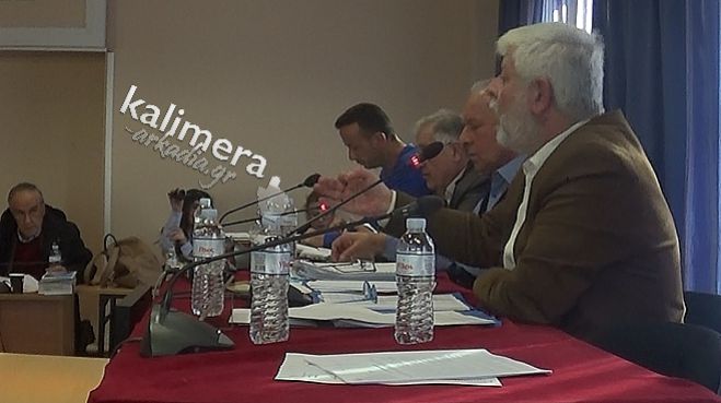 &Tau;&omicron; &xi;έ&sigma;&pi;&alpha;&sigma;&mu;&alpha; &Pi;&alpha;&upsilon;&lambda;ή &sigma;&tau;&omicron; &Delta;&eta;&mu;&omicron;&tau;&iota;&kappa;ό &Sigma;&upsilon;&mu;&beta;&omicron;ύ&lambda;&iota;&omicron; | &Mu;ί&lambda;&eta;&sigma;&epsilon; &gamma;&iota;&alpha; &mu;&epsilon;&lambda;έ&tau;&eta; "&gamma;&iota;&alpha; &tau;&alpha; &sigma;&kappa;&omicron;&upsilon;&pi;ί&delta;&iota;&alpha;" - "&Mu;&eta;&nu; &mu;&epsilon; &pi;&rho;&omicron;&kappa;&alpha;&lambda;&epsilon;ί&tau;&epsilon;, &nu;&alpha; &phi;&rho;&epsilon;&sigma;&kappa;ά&rho;&epsilon;&tau;&epsilon; &tau;&eta; &mu;&nu;ή&mu;&eta; &tau;&omicron;&upsilon; &kappa;&omicron;&sigma;&mu;ά&kappa;&eta;" (vd)