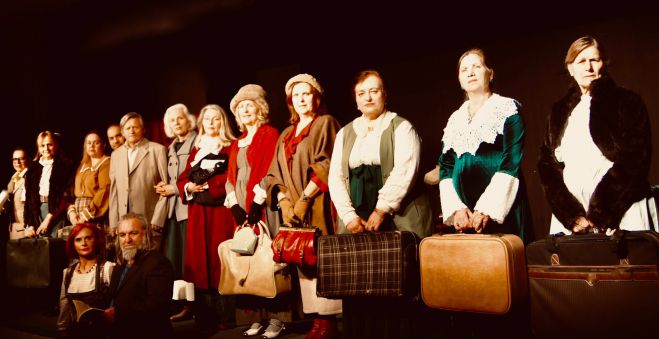 &Tau;&omicron; &Theta;έ&alpha;&tau;&rho;&omicron; &pi;&lambda;&alpha;&tau;&epsilon;ί&alpha; - &Theta;&epsilon;&alpha;&tau;&rho;&iota;&kappa;ό &Epsilon;&rho;&gamma;&alpha;&sigma;&tau;ή&rho;&iota; Ά&sigma;&tau;&rho;&omicron;&upsilon;&sigmaf; &pi;&alpha;&rho;&omicron;&upsilon;&sigma;&iota;ά&zeta;&epsilon;&iota; &tau;&omicron; &laquo;Ά&rho;&omega;&mu;&alpha; &Tau;&sigma;έ&chi;&omega;&phi;&raquo;