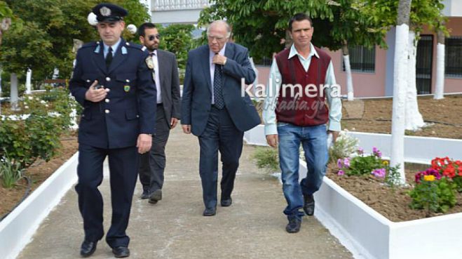 &Pi;&rho;ό&omega;&rho;&epsilon;&sigmaf; &epsilon;&kappa;&lambda;&omicron;&gamma;έ&sigmaf; ... &pi;&rho;&omicron;&beta;&lambda;έ&pi;&epsilon;&iota; &omicron; &Beta;&alpha;&sigma;ί&lambda;&eta;&sigmaf; &Lambda;&epsilon;&beta;έ&nu;&tau;&eta;&sigmaf;!