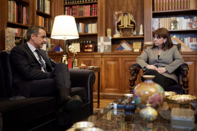 &Mu;&eta;&tau;&sigma;&omicron;&tau;ά&kappa;&eta;&sigmaf;: "&Epsilon;ί&mu;&alpha;&sigma;&tau;&epsilon; &alpha;&nu;&tau;&iota;&mu;έ&tau;&omega;&pi;&omicron;&iota; &mu;&epsilon; &pi;&lambda;&eta;&theta;&omega;&rho;&iota;&sigma;&mu;ό &pi;&omicron;&upsilon; &delta;&epsilon;&nu; έ&chi;&omicron;&upsilon;&mu;&epsilon; &xi;&alpha;&nu;&alpha;&delta;&epsilon;ί &epsilon;&delta;ώ &kappa;&alpha;&iota; 40 &chi;&rho;ό&nu;&iota;&alpha;"