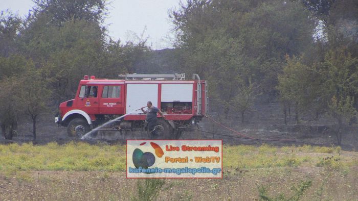 Έ&sigma;&beta;&eta;&sigma;&epsilon; έ&gamma;&kappa;&alpha;&iota;&rho;&alpha; &phi;&omega;&tau;&iota;ά &sigma;&tau;&omicron; &Chi;&omega;&rho;έ&mu;&iota; &Mu;&epsilon;&gamma;&alpha;&lambda;ό&pi;&omicron;&lambda;&eta;&sigmaf;