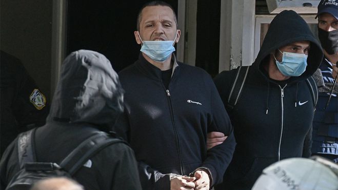 &Chi;&rho;&upsilon;&sigma;ή &Alpha;&upsilon;&gamma;ή | &Mu;&epsilon; &chi;&epsilon;&iota;&rho;&omicron;&pi;έ&delta;&epsilon;&sigmaf; &pi;ή&rho;&epsilon; &tau;&omicron;&nu; &delta;&rho;ό&mu;&omicron; &gamma;&iota;&alpha; &tau;&iota;&sigmaf; &phi;&upsilon;&lambda;&alpha;&kappa;έ&sigmaf; (&epsilon;&iota;&kappa;ό&nu;&epsilon;&sigmaf;)