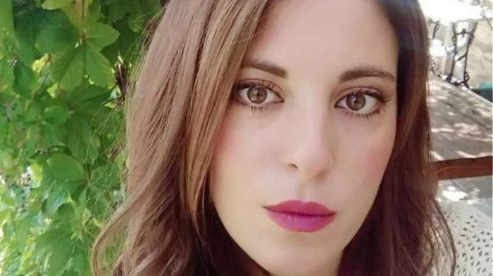 Θλίψη στην κηδεία της Νίκης Λειβαδάρη (εικόνες)