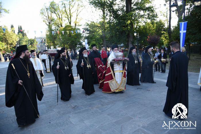 &Pi;&omicron;&lambda;&upsilon;&alpha;&rho;&chi;&iota;&epsilon;&rho;&alpha;&tau;&iota;&kappa;ό&sigmaf; &Epsilon;&sigma;&pi;&epsilon;&rho;&iota;&nu;ό&sigmaf; &tau;&omega;&nu; &Pi;&omicron;&lambda;&iota;&omicron;ύ&chi;&omega;&nu; &tau;&eta;&sigmaf; &Tau;&rho;ί&pi;&omicron;&lambda;&eta;&sigmaf; &Nu;&epsilon;&omicron;&mu;ά&rho;&tau;&upsilon;&rho;&alpha; &Delta;&eta;&mu;&eta;&tau;&rho;ί&omicron;&upsilon; &kappa;&alpha;&iota; &Pi;&alpha;ύ&lambda;&omicron;&upsilon; (&epsilon;&iota;&kappa;ό&nu;&epsilon;&sigmaf;)