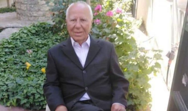 &Pi;έ&tau;&rho;&omicron;&sigmaf; &Tau;&alpha;&tau;&omicron;ύ&lambda;&eta;&sigmaf;: "&Kappa;&alpha;&lambda;ό &sigma;&omicron;&upsilon; &tau;&alpha;&xi;ί&delta;&iota;, &phi;ί&lambda;&epsilon; &mu;&omicron;&upsilon; &Pi;ά&nu;&omicron;"