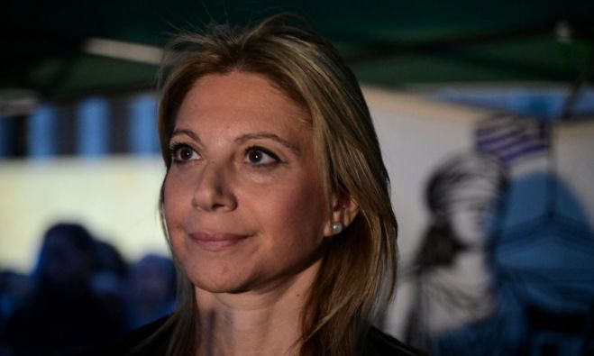 &Kappa;&alpha;&rho;&upsilon;&sigma;&tau;&iota;&alpha;&nu;&omicron;ύ | &Pi;&iota;&theta;&alpha;&nu;ή &eta; &delta;&eta;&mu;&iota;&omicron;&upsilon;&rho;&gamma;ί&alpha; &kappa;ό&mu;&mu;&alpha;&tau;&omicron;&sigmaf; - &laquo;&Pi;ά&mu;&epsilon; &gamma;&iota;&alpha; &kappa;ά&tau;&iota; &pi;&omicron;&lambda;ύ &mu;&epsilon;&gamma;ά&lambda;&omicron;&raquo;