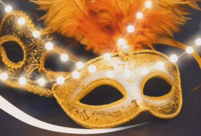 &Alpha;&pi;&omicron;&kappa;&rho;&iota;ά&tau;&iota;&kappa;&omicron; &gamma;&lambda;έ&nu;&tau;&iota; &sigma;&tau;&omicron; &Delta;&epsilon;&mu;ί&rho;&iota;