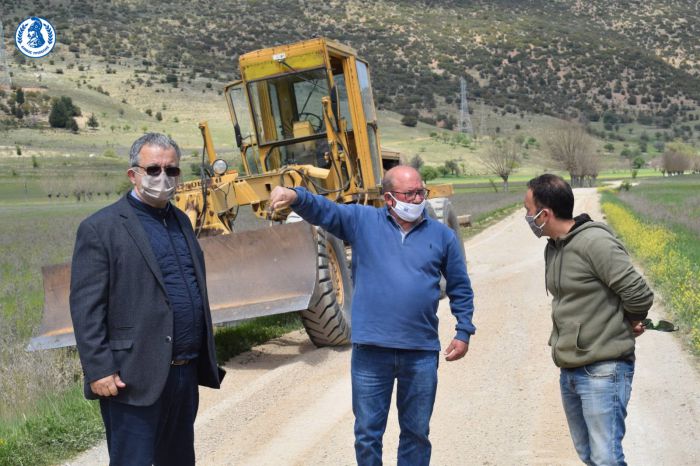Έ&rho;&gamma;&alpha; &tau;&omicron;&upsilon; &Delta;ή&mu;&omicron;&upsilon; &Tau;&rho;ί&pi;&omicron;&lambda;&eta;&sigmaf; &sigma;&tau;&eta; &Nu;&epsilon;&sigma;&tau;ά&nu;&eta; | &Tau;&zeta;&iota;&omicron;ύ&mu;&eta;&sigmaf;: &laquo;&Pi;&alpha;&rho;&epsilon;&mu;&beta;ά&sigma;&epsilon;&iota;&sigmaf; &kappa;&alpha;&iota; έ&rho;&gamma;&alpha; &sigma;&epsilon; &alpha;&gamma;&rho;&omicron;&tau;&iota;&kappa;&omicron;ύ&sigmaf; &delta;&rho;ό&mu;&omicron;&upsilon;&sigmaf; &gamma;&iota;&alpha; ό&lambda;&epsilon;&sigmaf; &tau;&iota;&sigmaf; &delta;&eta;&mu;&omicron;&tau;&iota;&kappa;έ&sigmaf; &epsilon;&nu;ό&tau;&eta;&tau;&epsilon;&sigmaf;&raquo; (&epsilon;&iota;&kappa;ό&nu;&epsilon;&sigmaf;)