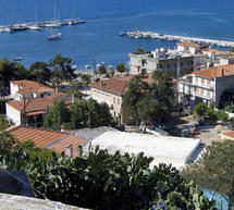 &Delta;&iota;&alpha;&kappa;&omicron;&pi;ή &nu;&epsilon;&rho;&omicron;ύ &sigma;&tau;&omicron; &Pi;&alpha;&rho;ά&lambda;&iota;&omicron; Ά&sigma;&tau;&rho;&omicron;&sigmaf; - Έ&nu;&tau;&omicron;&nu;&epsilon;&sigmaf; &alpha;&nu;&tau;&iota;&delta;&rho;ά&sigma;&epsilon;&iota;&sigmaf; &sigma;&tau;&eta;&nu; &pi;&epsilon;&rho;&iota;&omicron;&chi;ή