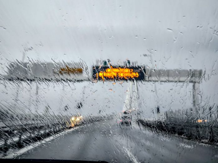 Άνοιξε η αριστερή λωρίδα της Εθνικής Οδού στην Αθηνών Κορίνθου – Πολύωρες αναμονές για τους οδηγούς