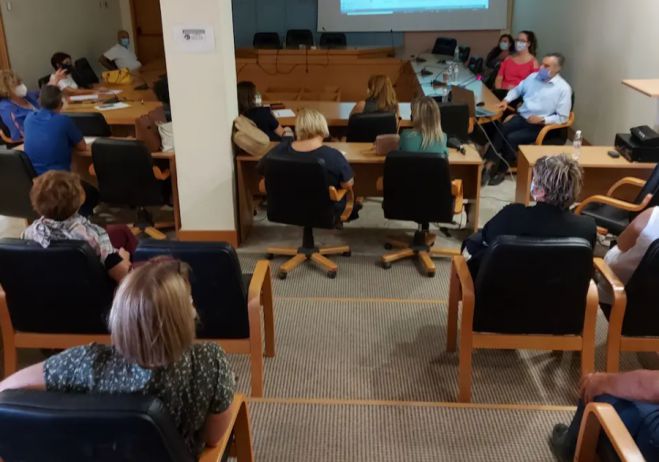 &Epsilon;&kappa;&pi;&alpha;ί&delta;&epsilon;&upsilon;&sigma;&eta; &tau;&omega;&nu; &upsilon;&pi;&alpha;&lambda;&lambda;ή&lambda;&omega;&nu; &tau;&eta;&sigmaf; &Pi;&epsilon;&rho;&iota;&phi;έ&rho;&epsilon;&iota;&alpha;&sigmaf; &Pi;&epsilon;&lambda;&omicron;&pi;&omicron;&nu;&nu;ή&sigma;&omicron;&upsilon; &sigma;&tau;&eta;&nu; &ldquo;&Iota;&rho;&iota;&delta;&alpha;&rdquo;