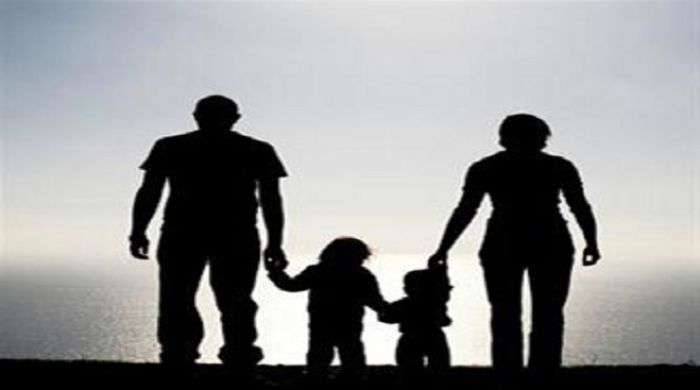 Φτωχή 4μελής οικογένεια χρειάζεται στέγη στην περιοχή της Τρίπολης