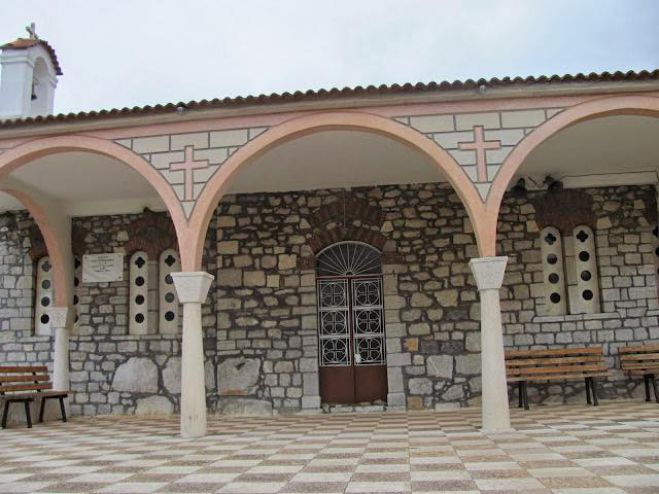 &Eta; &gamma;&iota;&omicron;&rho;&tau;ή &tau;&omicron;&upsilon; &Alpha;&gamma;ί&omicron;&upsilon; &Gamma;&epsilon;&omega;&rho;&gamma;ί&omicron;&upsilon; &sigma;&tau;&omicron; &chi;&omega;&rho;&iota;ό &Lambda;&omicron;&upsilon;&kappa;ά&sigmaf; &Mu;&alpha;&nu;&tau;&iota;&nu;&epsilon;ί&alpha;&sigmaf;