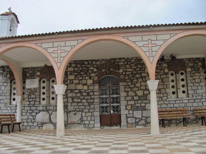 &Eta; &gamma;&iota;&omicron;&rho;&tau;ή &tau;&omicron;&upsilon; &Alpha;&gamma;ί&omicron;&upsilon; &Gamma;&epsilon;&omega;&rho;&gamma;ί&omicron;&upsilon; &sigma;&tau;&omicron; &chi;&omega;&rho;&iota;ό &Lambda;&omicron;&upsilon;&kappa;ά&sigmaf; &Mu;&alpha;&nu;&tau;&iota;&nu;&epsilon;ί&alpha;&sigmaf;