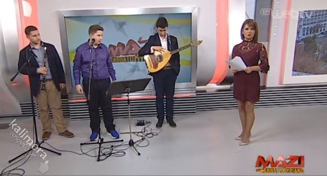 Παιδιά από την Τρίπολη τραγούδησαν στον &quot;αέρα&quot; της ΕΡΤ! (vd)