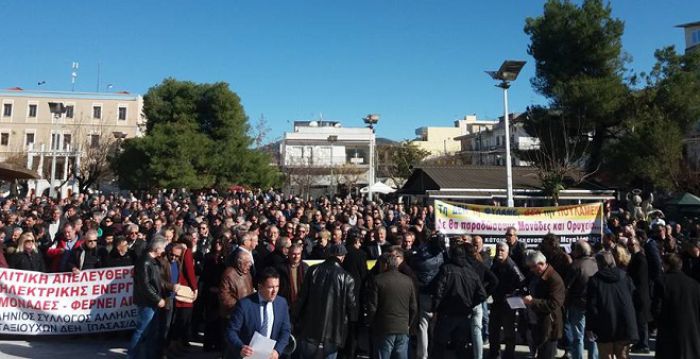 &Mu;&eta;&tau;&rho;&omicron;&pi;&omicron;&lambda;ί&tau;&eta;&sigmaf; &Iota;&epsilon;&rho;&epsilon;&mu;ί&alpha;&sigmaf;: &laquo;&Alpha;&nu; &chi;&rho;&epsilon;&iota;&alpha;&sigma;&tau;&epsilon;ί &nu;&alpha; &pi;&alpha;&rho;&alpha;&iota;&tau;&eta;&theta;ώ &alpha;&pi;ό &tau;&eta; &theta;έ&sigma;&eta; &mu;&omicron;&upsilon; &gamma;&iota;&alpha; &nu;&alpha; &sigma;&omega;&theta;&epsilon;ί &eta; &Delta;&Epsilon;&Eta;, &theta;&alpha; &tau;&omicron; &kappa;ά&nu;&omega;&raquo;!