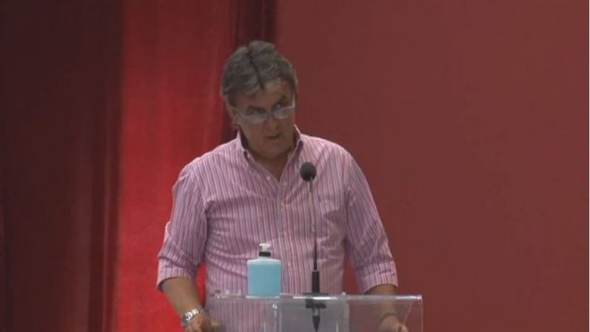 &Rho;&omicron;&upsilon;&mu;&epsilon;&lambda;&iota;ώ&tau;&eta;&sigmaf;: &laquo;&Kappa;ύ&rho;&iota;&epsilon; &Nu;ί&kappa;&alpha; έ&chi;&epsilon;&tau;&epsilon; &pi;&omicron;&lambda;ύ &chi;&alpha;&mu;&eta;&lambda;ό &pi;&omicron;&lambda;&iota;&tau;&iota;&kappa;ό ύ&psi;&omicron;&sigmaf; &gamma;&iota;&alpha; &nu;&alpha; &upsilon;&psi;ώ&sigma;&epsilon;&tau;&epsilon; &mu;&pi;ό&iota; &kappa;&alpha;&iota; &nu;&alpha; &kappa;&rho;ί&nu;&epsilon;&tau;&epsilon; &tau;&omicron;&upsilon;&sigmaf; &mu;&epsilon;&gamma;ά&lambda;&omicron;&upsilon;&sigmaf; &pi;&omicron;&lambda;&iota;&tau;&iota;&kappa;&omicron;ύ&sigmaf; &tau;&eta;&sigmaf; &Alpha;&rho;&kappa;&alpha;&delta;ί&alpha;&sigmaf;&raquo;