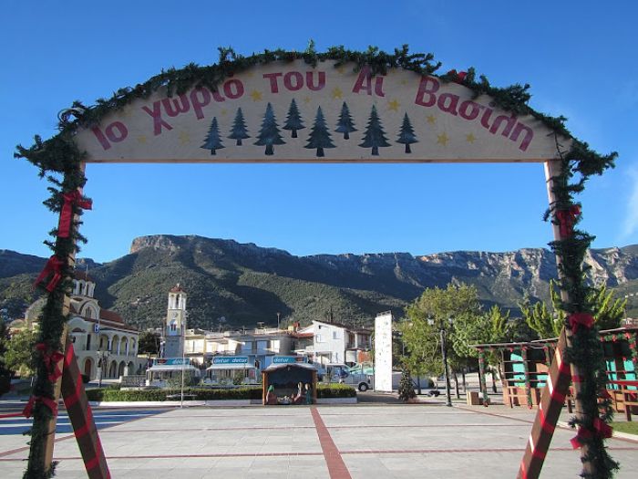 &quot;Χωριό του Αϊ Βασίλη&quot; (με δωρεάν είσοδο) στον Τυρό!