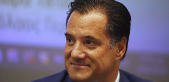 Άδωνις Γεωργιάδης: &quot;Αν έχει κάποιος 200 ευρώ το μήνα, μπορεί να επιβιώνει&quot; (vd)