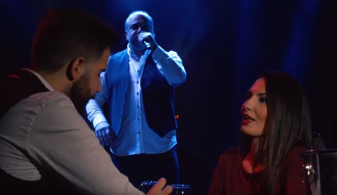 &laquo;&Rho;&omega;&tau;ά&omega; &tau;&omicron;&upsilon; &omicron;&upsilon;&rho;&alpha;&nu;&omicron;ύ &tau;&alpha; &Alpha;&sigma;&tau;έ&rho;&iota;&alpha;&raquo; | &Tau;&omicron; video clip &gamma;&iota;&alpha; &tau;&omicron; &tau;&rho;&alpha;&gamma;&omicron;ύ&delta;&iota; &tau;&omicron;&upsilon; &Gamma;&iota;ά&nu;&nu;&eta; &Kappa;&alpha;&tau;&sigma;ί&gamma;&iota;&alpha;&nu;&nu;&eta;! (vd)