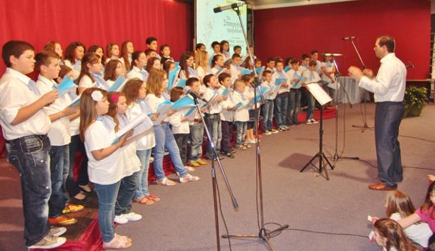 Παιδικές φωνές τραγούδησαν στο Πνευματικό Κέντρο της Τρίπολης (εικόνες και βίντεο)!