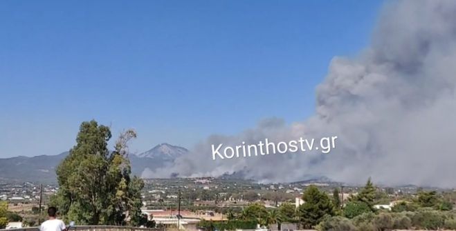 Πυρκαγιά στο Λουτράκι | Κάηκαν σπίτια - Έκλεισε η Εθνική "Αθηνών – Κορίνθου" - Εκκενώθηκε κατασκήνωση
