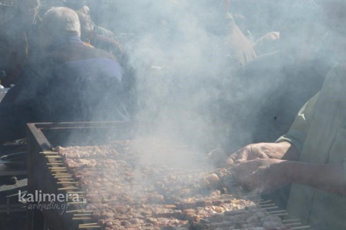 Τσικνοπέμπτη | Μεγάλο γλέντι από τον Δήμο Τρίπολης το μεσημέρι στην πλατεία Πετρινού!