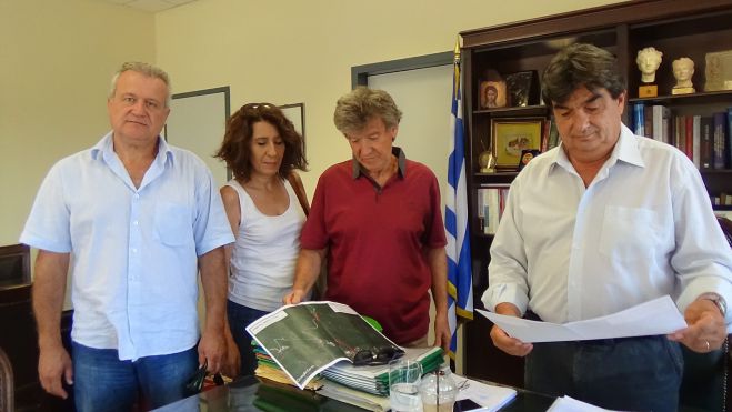 &Omicron;&iota; &epsilon;&xi;&epsilon;&lambda;ί&xi;&epsilon;&iota;&sigmaf; &gamma;&iota;&alpha; &tau;&omicron; &Pi;&alpha;&lambda;&alpha;&iota;&omicron;&nu;&tau;&omicron;&lambda;&omicron;&gamma;&iota;&kappa;ό &Mu;&omicron;&upsilon;&sigma;&epsilon;ί&omicron; &sigma;&tau;&omicron; Ί&sigma;&iota;&omega;&mu;&alpha; - &Tau;&iota; &sigma;&upsilon;&zeta;&eta;&tau;ή&theta;&eta;&kappa;&epsilon; &sigma;&epsilon; &sigma;&upsilon;&nu;ά&nu;&tau;&eta;&sigma;&eta; &sigma;&tau;&eta;&nu; &Alpha;&nu;&tau;&iota;&pi;&epsilon;&rho;&iota;&phi;έ&rho;&epsilon;&iota;&alpha;