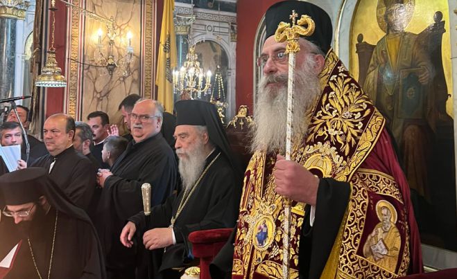 &Omicron; &Epsilon;&nu;&theta;&rho;&omicron;&nu;&iota;&sigma;&tau;ή&rho;&iota;&omicron;&sigmaf; &Lambda;ό&gamma;&omicron;&sigmaf; &tau;&omicron;&upsilon; &Epsilon;&pi;&iota;&phi;&alpha;&nu;ί&omicron;&upsilon;: "&Theta;&alpha; &alpha;&sigma;&chi;&omicron;&lambda;&eta;&theta;ώ &pi;&rho;&omicron;&sigma;&omega;&pi;&iota;&kappa;ώ&sigmaf; &mu;&epsilon; ό&lambda;&epsilon;&sigmaf; &tau;&iota;&sigmaf; &epsilon;&nu;&omicron;&rho;ί&epsilon;&sigmaf; &kappa;&alpha;&iota; &mu;&epsilon; &kappa;ά&theta;&epsilon; &mu;ί&alpha; &alpha;&pi;ό &tau;&iota;&sigmaf; &Iota;&sigma;&tau;&omicron;&rho;&iota;&kappa;έ&sigmaf; &Mu;&omicron;&nu;έ&sigmaf; &mu;&alpha;&sigmaf;"